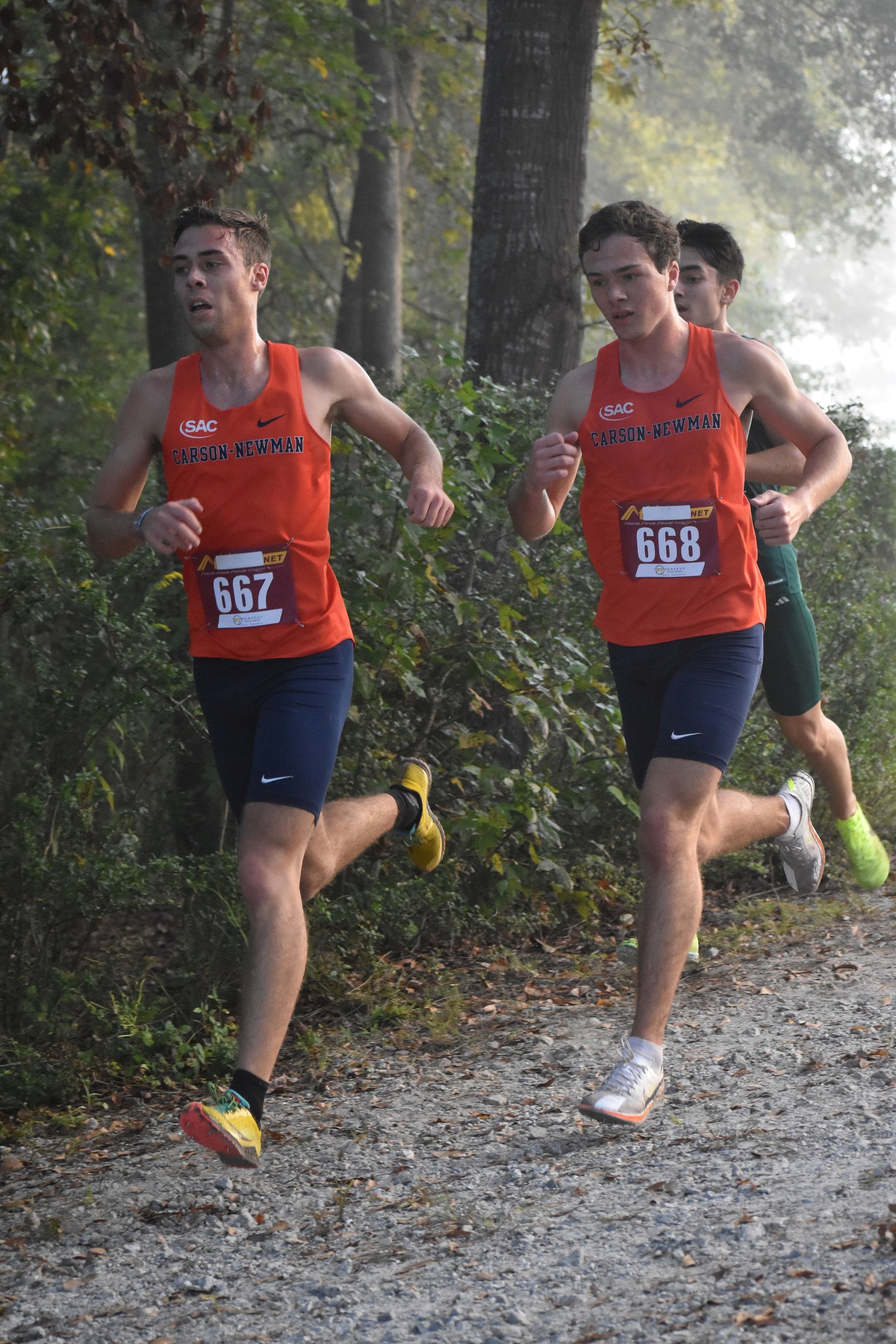 Eagles Impress Amongst Competitive Field at Royals XC Challenge