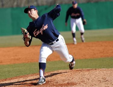 Apicella named first Astroturf Pitcher of the Week since 2013