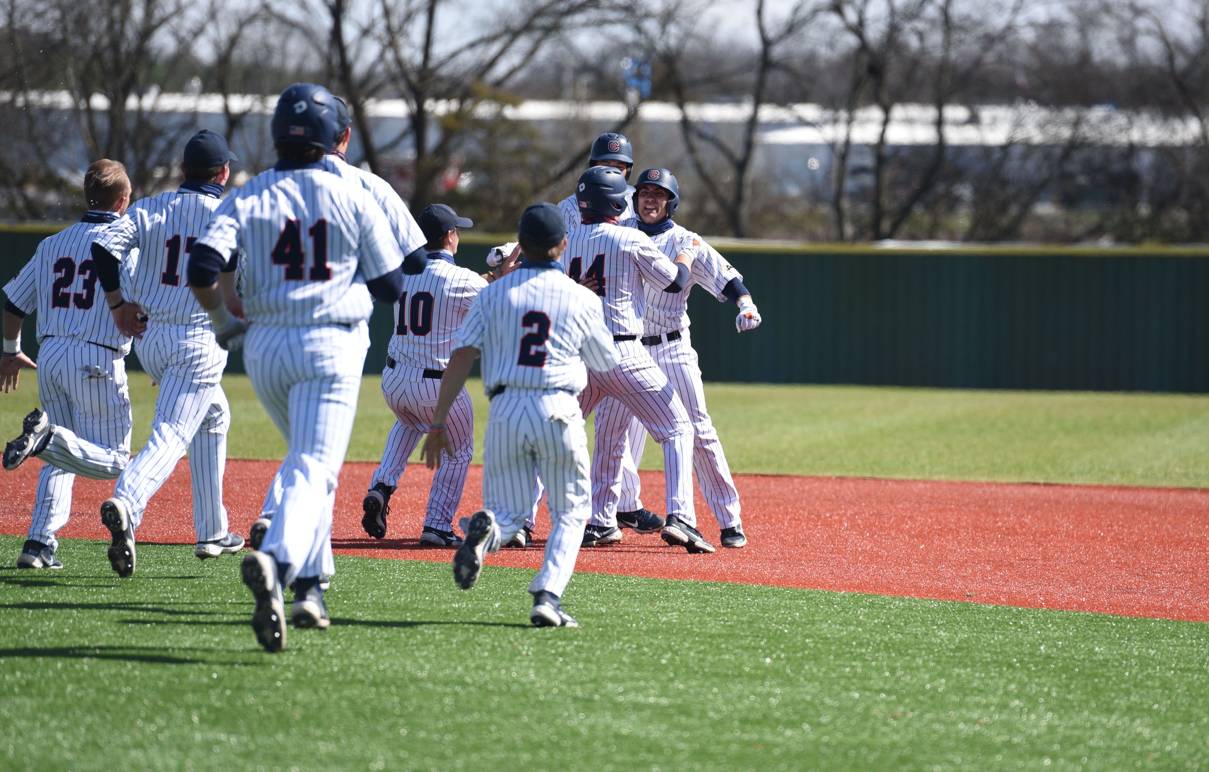 Walk-off, Coe’s strong start lead Eagles over Cavs