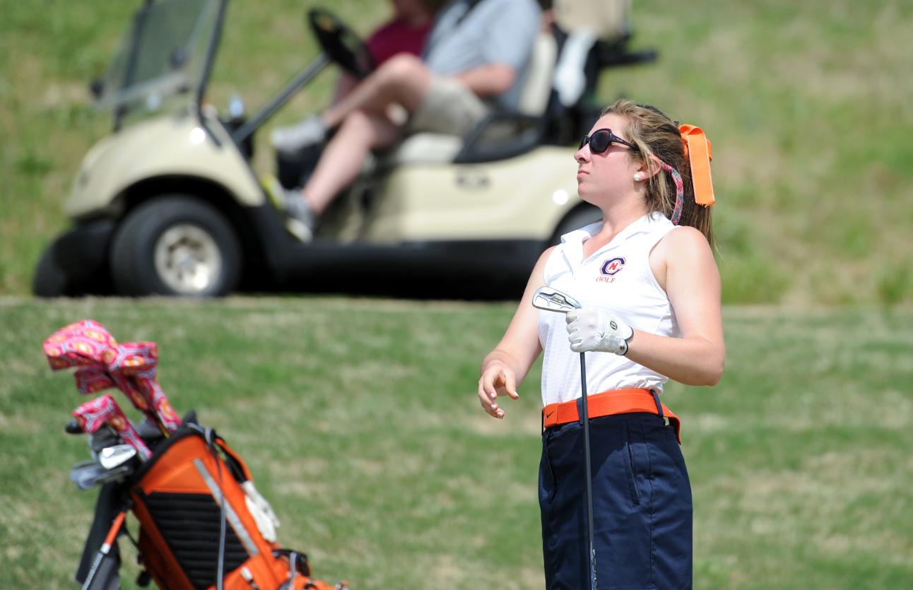 Day two sees England move into tie for 25th at NCAA Super Regional