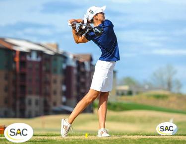 Hawkins shines on first day of Lady Moc Classic