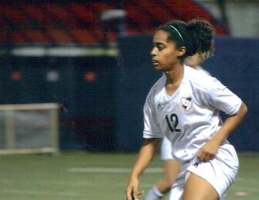 Russell becomes 13th player to sign with women’s soccer program for 2013