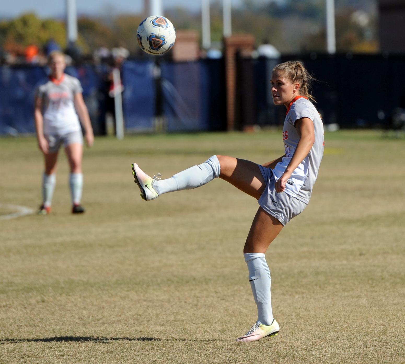 Eagles look to clinch second straight SAC title against Bulldogs