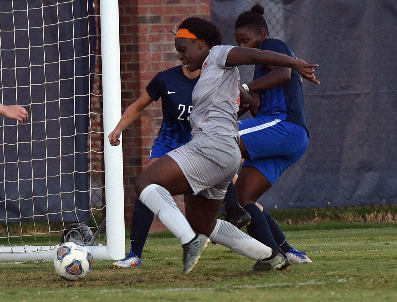 No. 4 Eagles remain unbeaten after dominating all 90 minutes in win over King