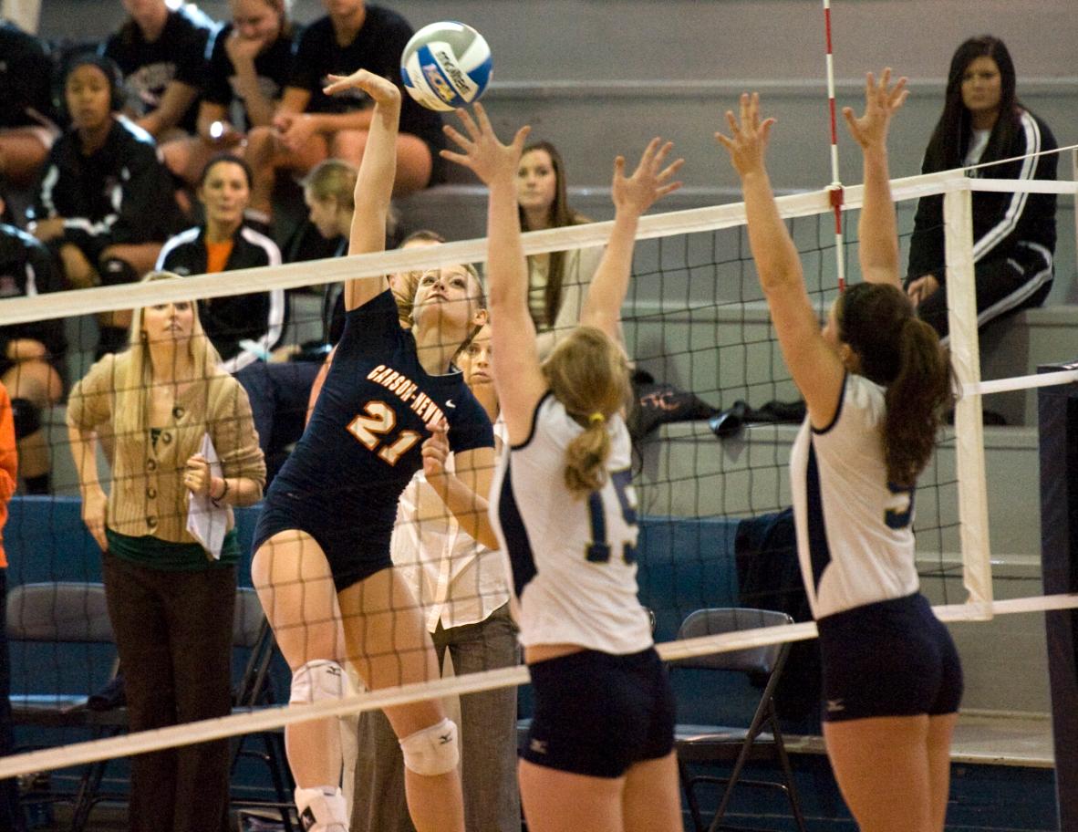 Eagles fall flat in final nonconference tuneup