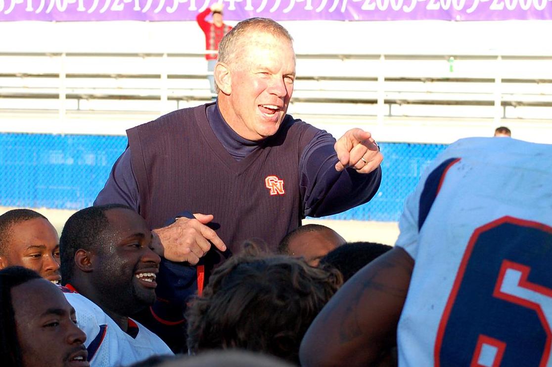 Former Dallas Cowboy and Tennessee Vol Bill Bates Headlines This Weekend’s C-N Coaches’ Clinic
