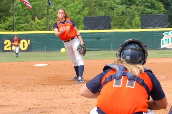 No. 25 Carson-Newman Stays Alive with 2-0 Victory Over Queens in NCAA Southeast Regional 2 Softball Tournament