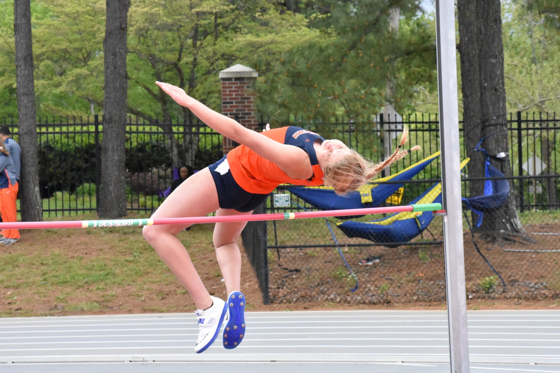 Men's and Women's track and field competed in the University of Tennessee Challenge on Saturday