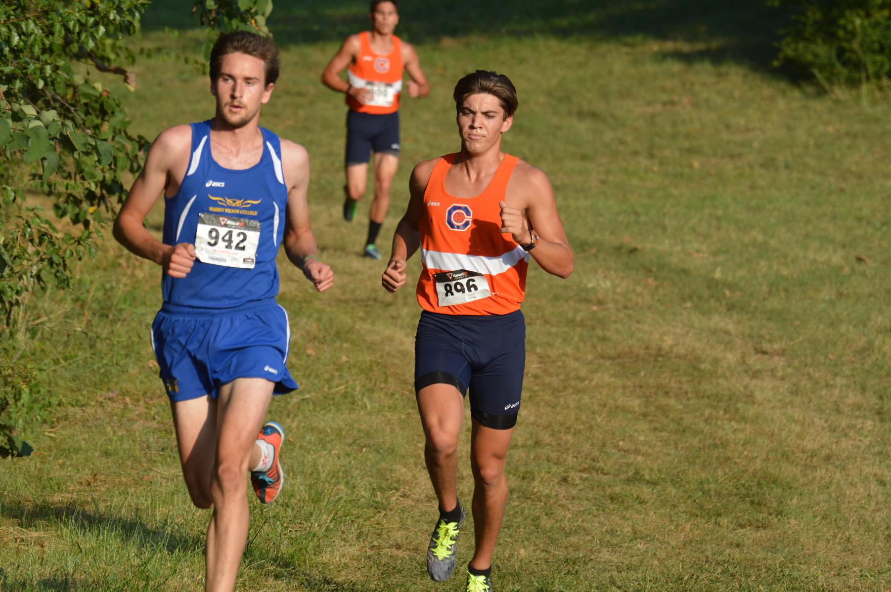 Eagles sweep Maryville College Invitational