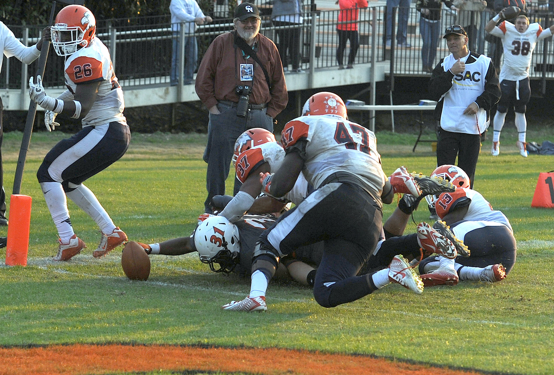 Pioneers stun Eagles with two-point conversion in overtime
