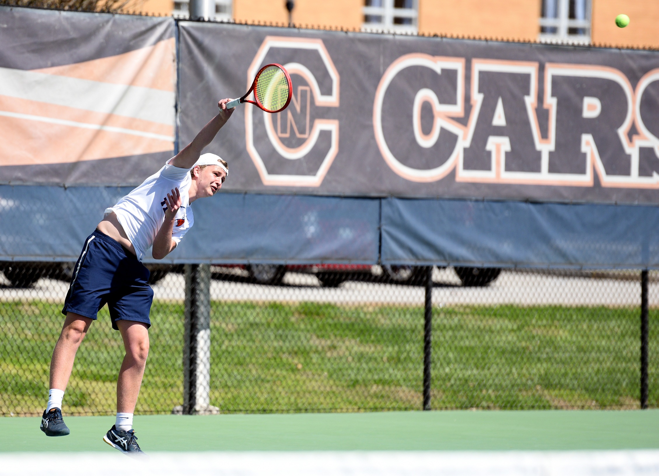 Janse collects eighth straight SAC singles victory as part of C-N's sweep of Mars Hill