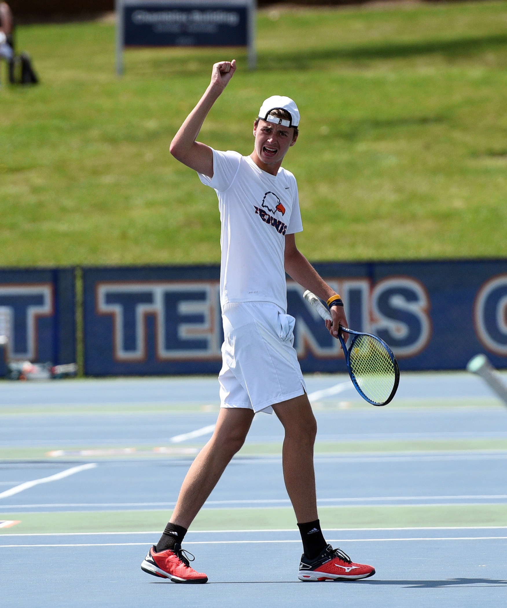 Men's Tennis Goes for Third Straight Win in Clash with Saints