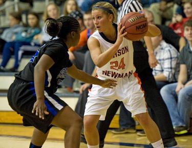 Burstrom eyeing three-point record as Lady Eagles travel to Queens