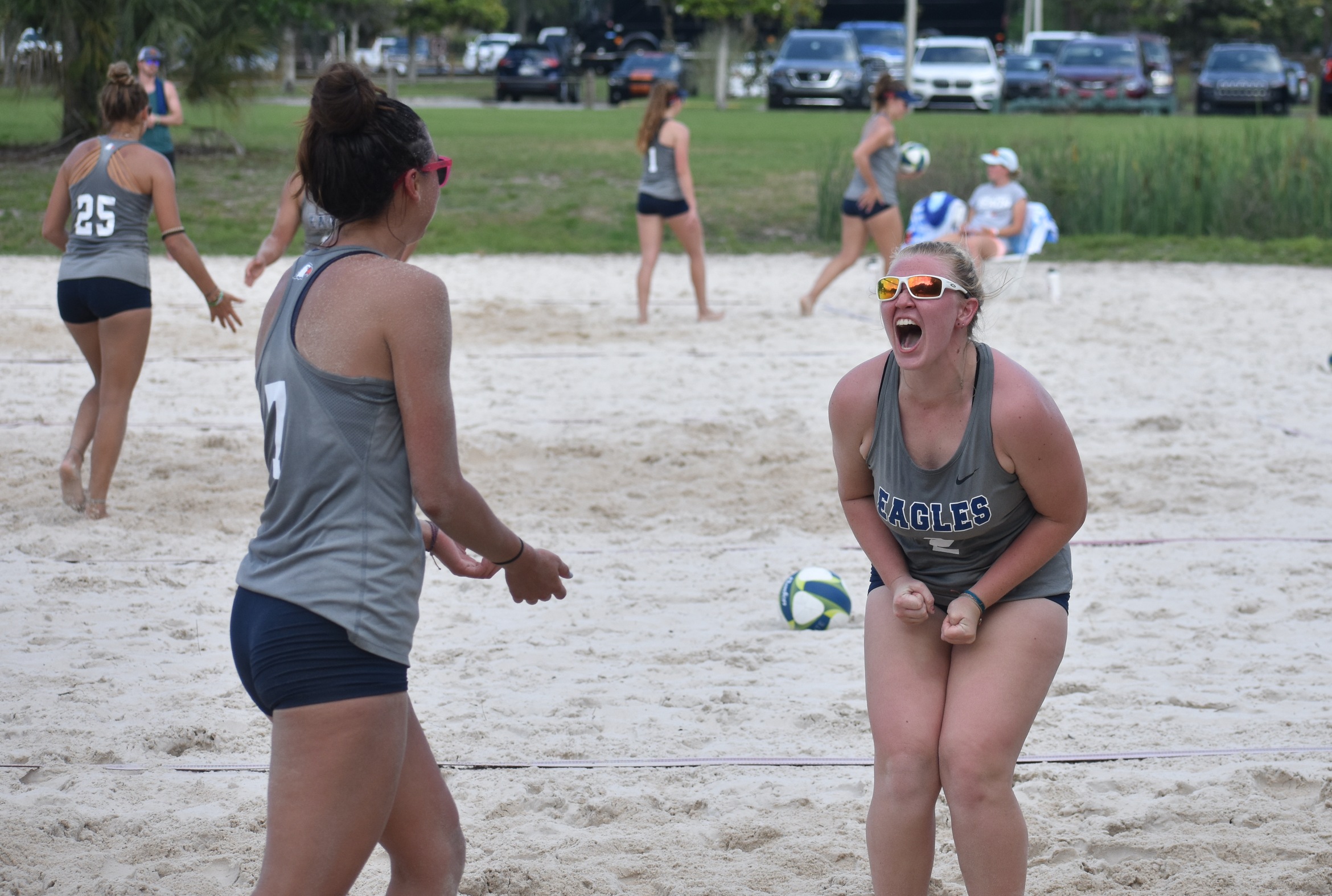 Beach Volleyball wraps up season at SAC Beach Challenge