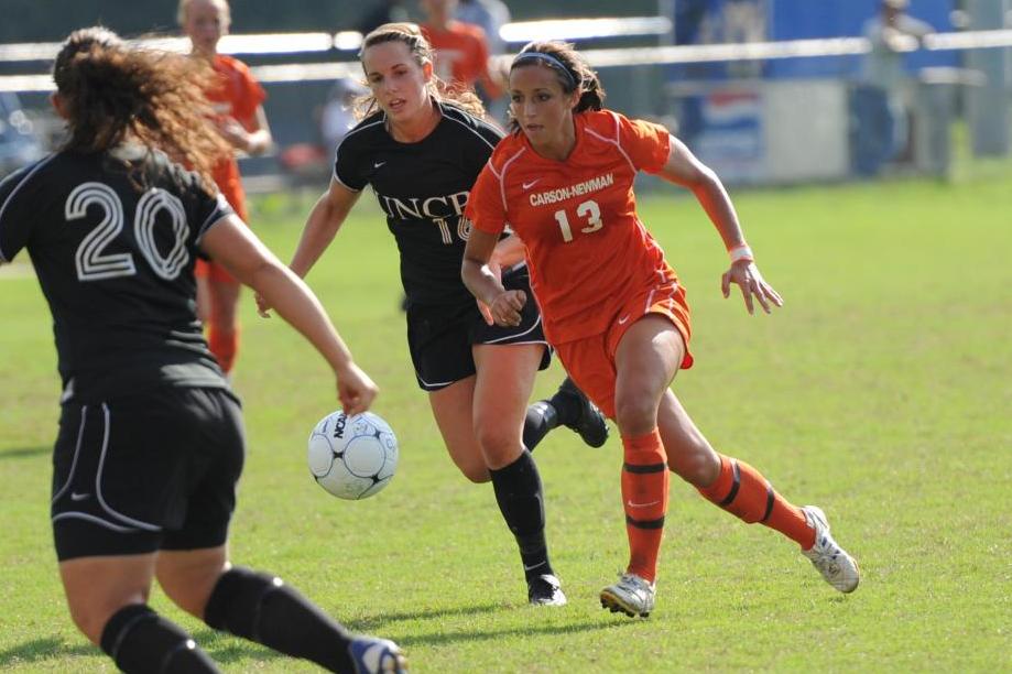 Gruenenfelder receives NSCAA All-American honors for second straight year