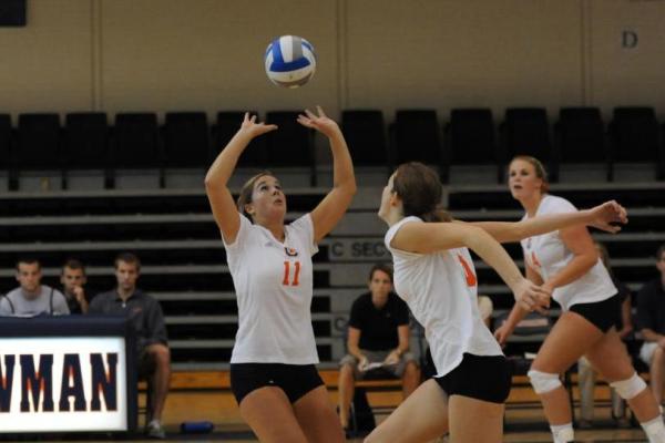 Lady Eagles cruise to sweep at Newberry, 3-0